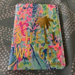 Lilly Pulitzer Passport Holder